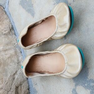Tieks Champagne Gold Ballet Flats Size 8